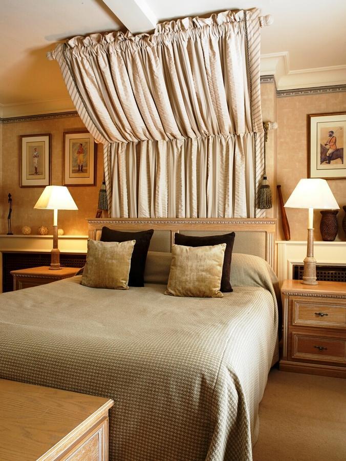 The White House Manor Hotel Prestbury  Exterior photo
